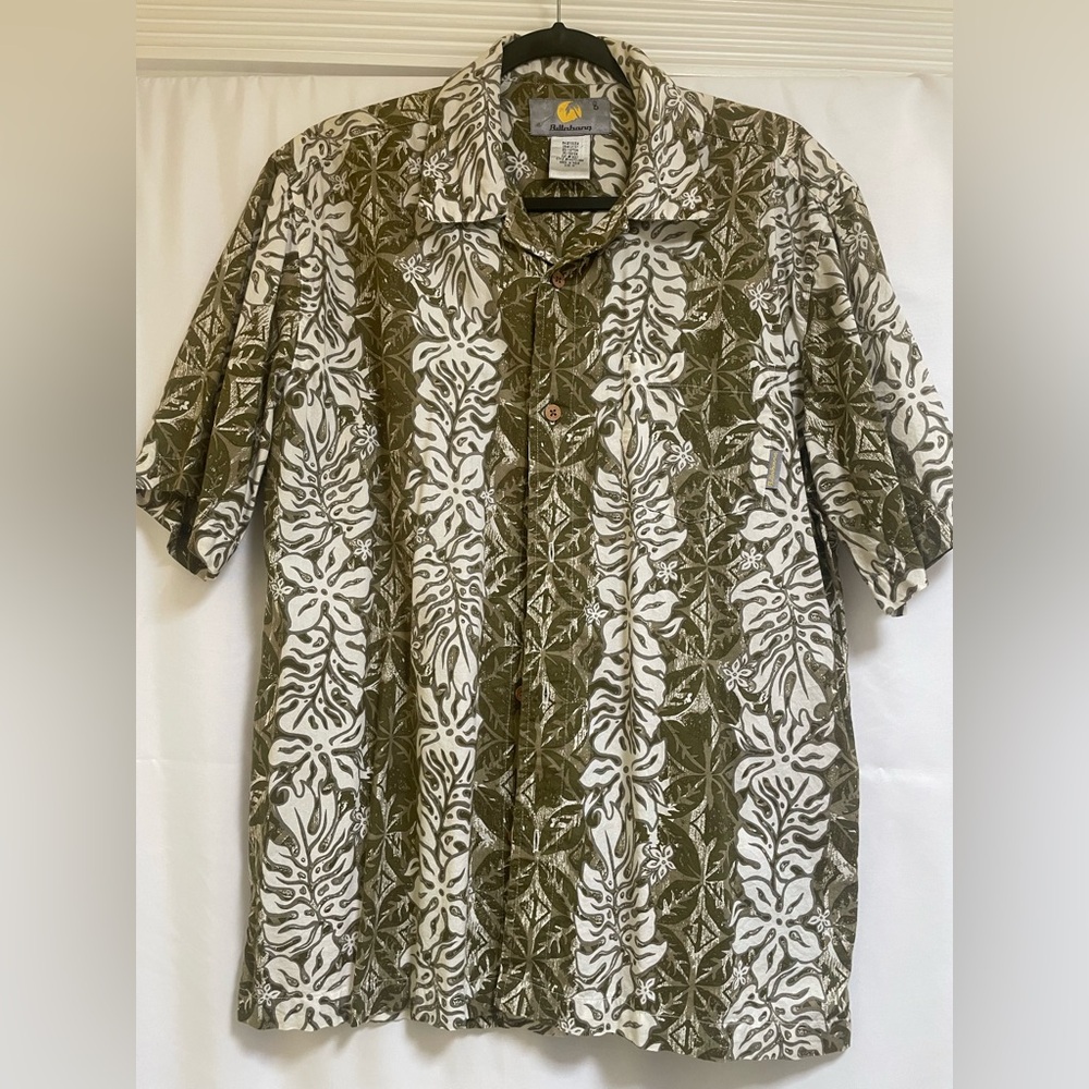 Billabong Olive and White Floral Men's Shirt